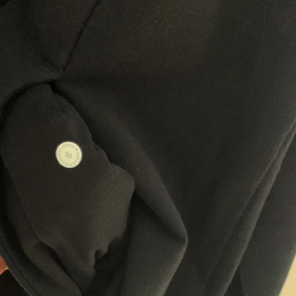 Lululemon Scuba Crew - Picture 8 of 9